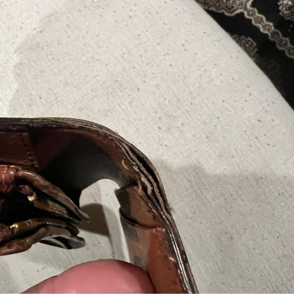 Authentic Louis Vuitton Monogram Wallet - Picture 13 of 16